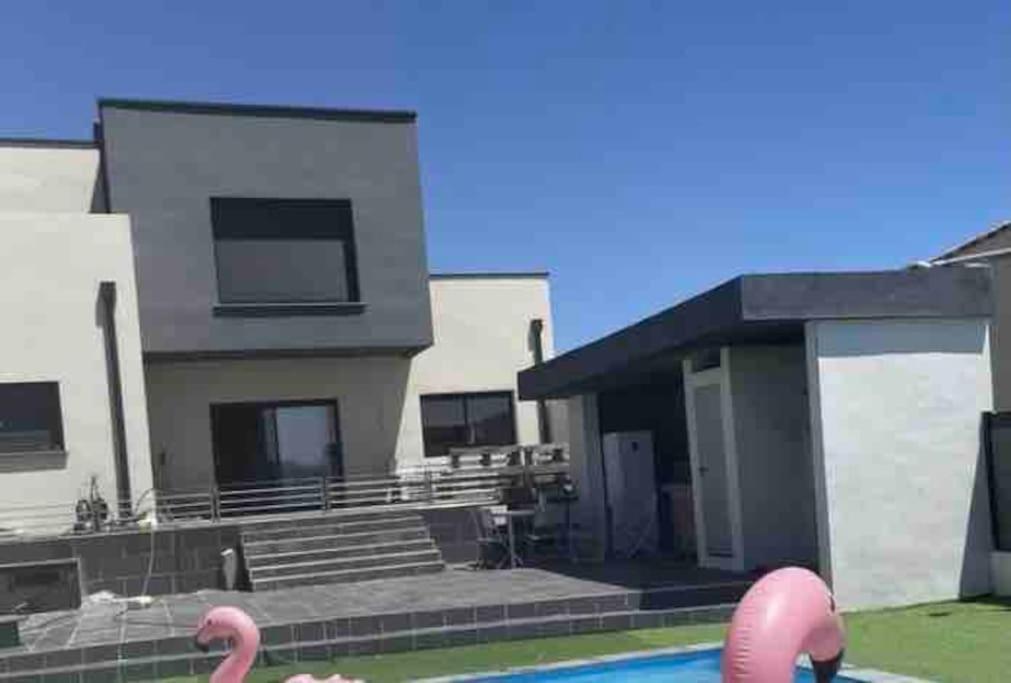Villa Proche Plage ,Lumineux, Confort Et Bien Situe à Mèze Extérieur photo